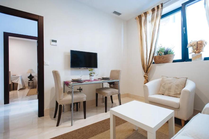 Acogedor Apartamento José Laguillo. Siviglia Esterno foto